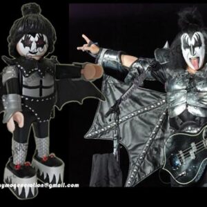 gene-simmons-kiss-custom-playmobil 1