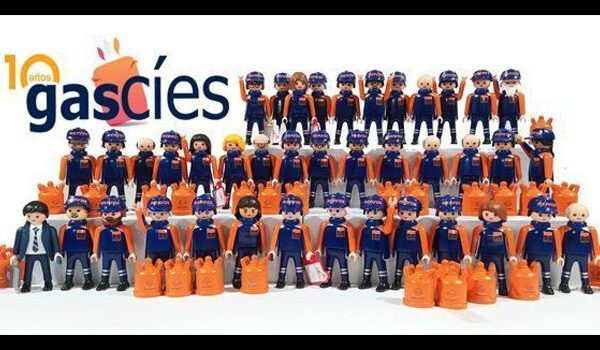 custom_playmobil_repsol_butano_playmo_generation_10_gas_cies-1-copia-e1629105802851 custom_playmobil_repsol_butano_playmo_generation_10_gas_cies-1-copia-e1629105802851