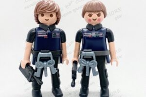 playmobil-personalizado-funcionario-prisiones-custom-playmo-generaion-2.0-2