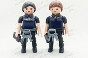 playmobil-personalizado-funcionario-prisiones-custom-playmo-generaion-2.0-5